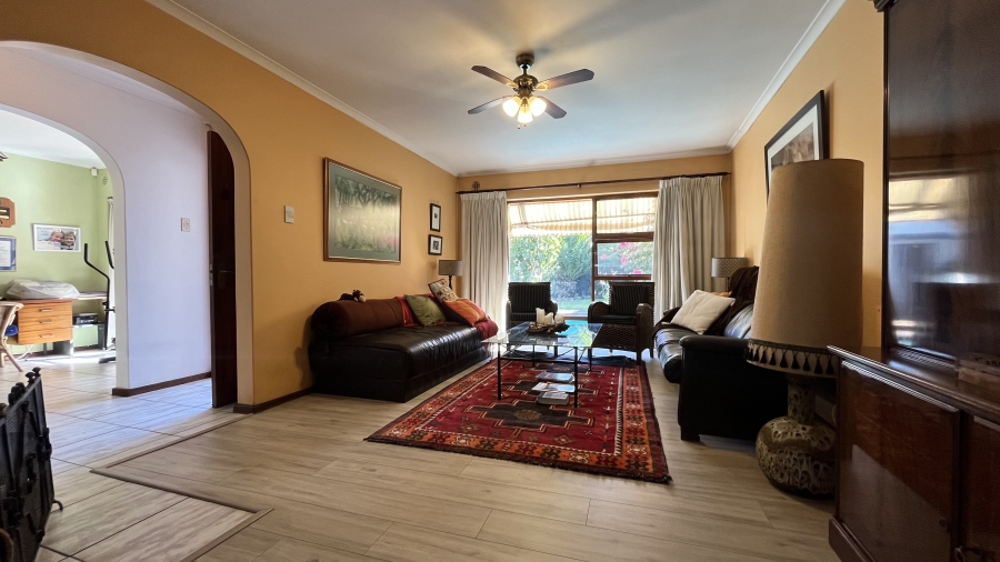 3 Bedroom Property for Sale in Table View Western Cape